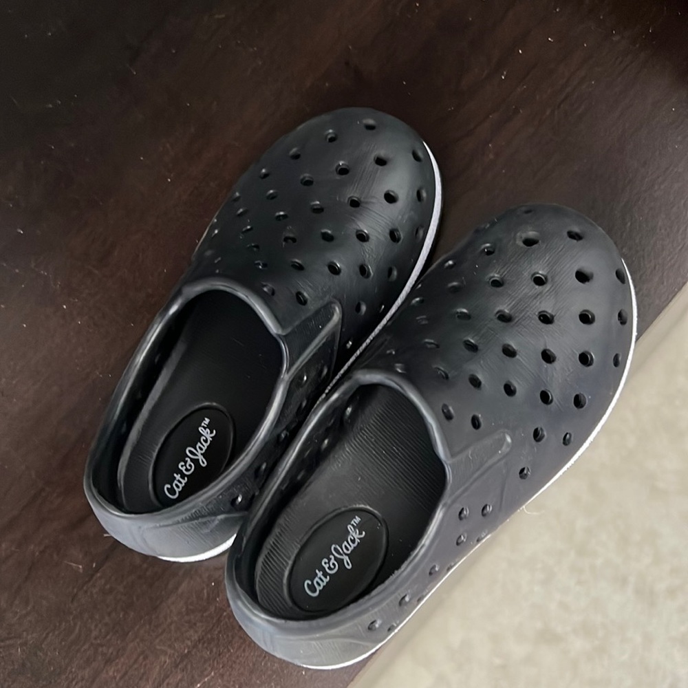 Cat and jack toddler shoes